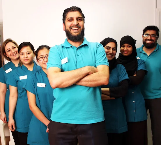 Claradent Dental Care - Dental clinic in Hounslow