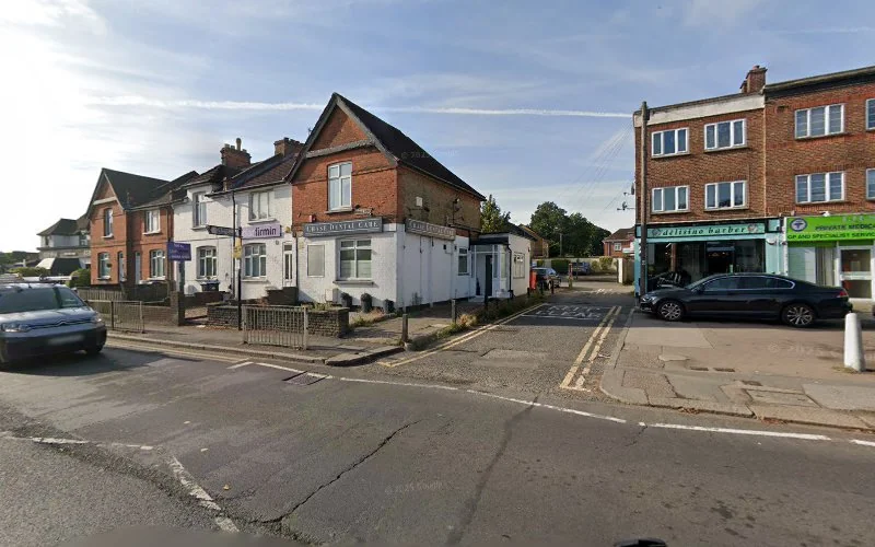 Ms V Fowell - Dentist in London