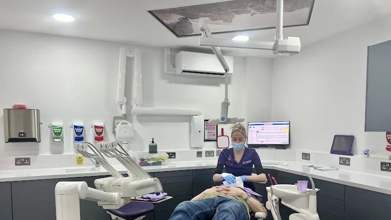 Ashfield Dental Clinic - Dentist in Sutton-in-Ashfield