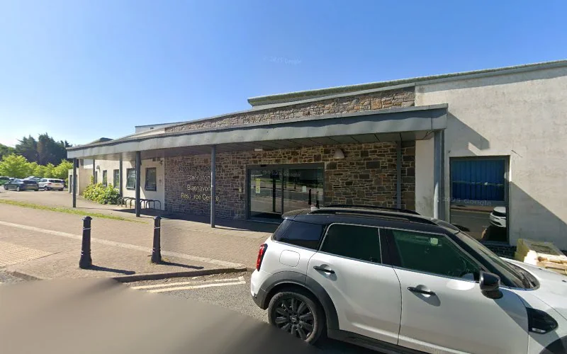 Gwent Community Dental Clinic - Dental clinic in Pontypool