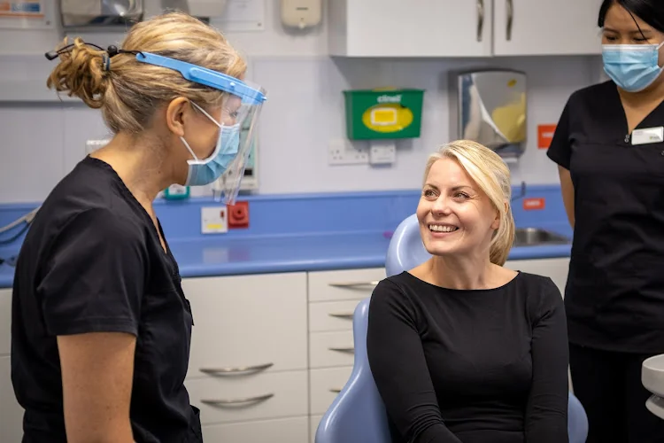 Owlsmoor Dental Practice - Dentist in Sandhurst
