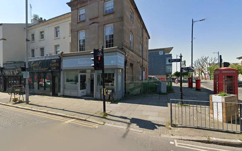 Barker C - Dental clinic in Birkenhead