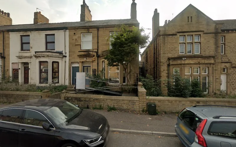 Rayner J C - Dental clinic in Huddersfield