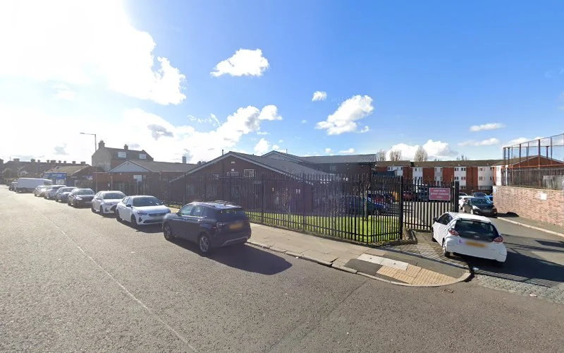 Vauxhall Dental Care - Dental clinic in Liverpool