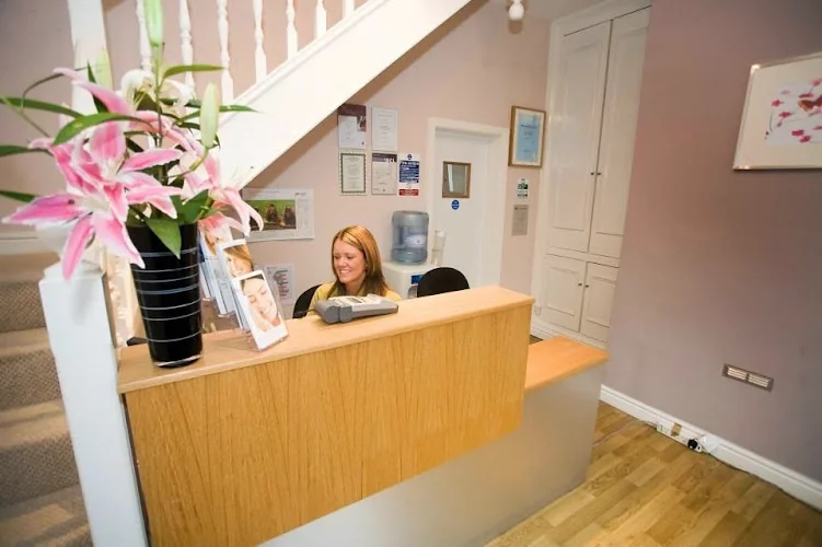 Dr J Goosen - Dentist in Bury
