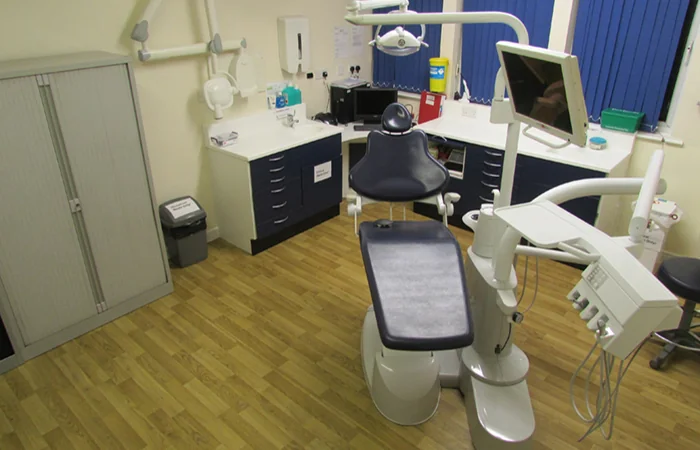 Genix Healthcare Dental Clinic (East End Park) - Dentist in Leeds