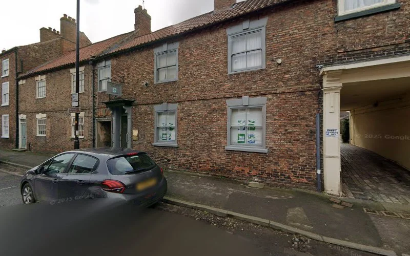 Stead R - Dental clinic in Thirsk