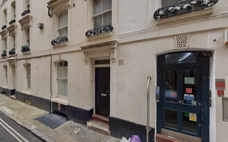 Dentistry - Dentist in London