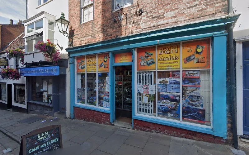 Oasis Dental Care - Dentist in Lincoln