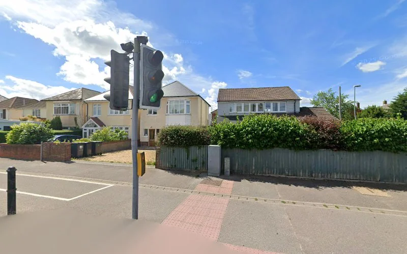 Taghizaden M - Dental clinic in Christchurch