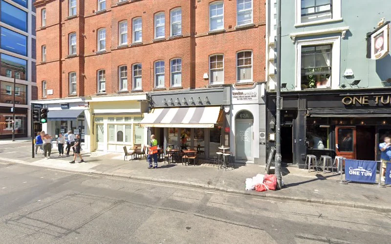 Dr Uche Ngwaba- London Smiling - Dentist in London