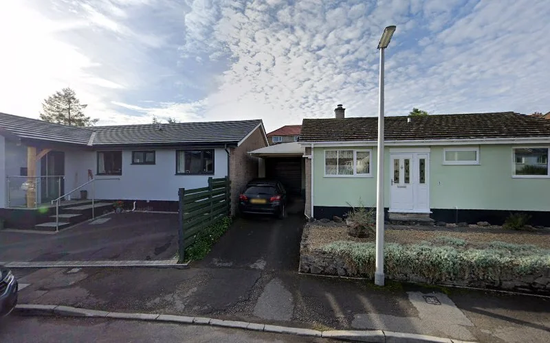 House Lisa - Dental clinic in Bristol