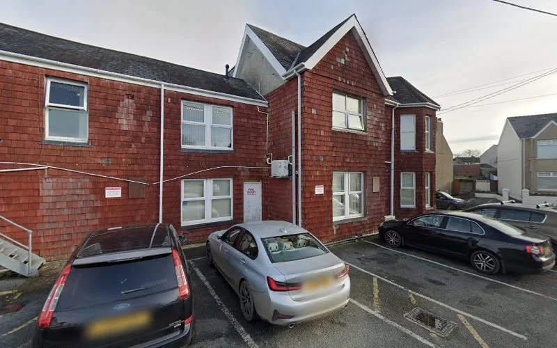 lifestyle denture clinic - Denture Care Centre in Milford Haven