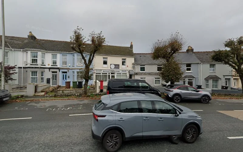 Victoria Rd Dental Laboratory - Dental laboratory in Plymouth