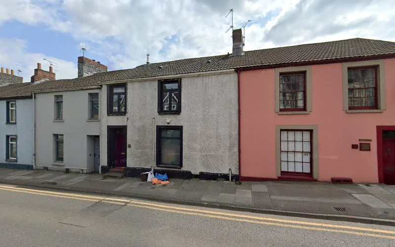 Rogers Dr Nia - Dental clinic in Bridgend