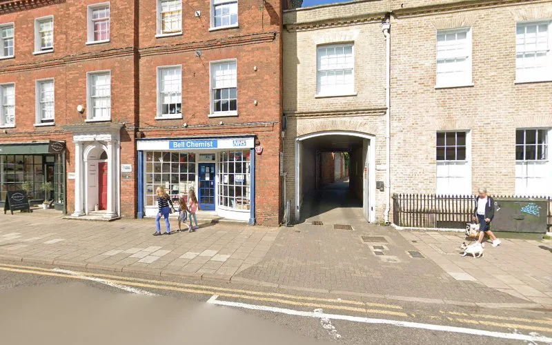 Croysdill Mr A H - Dental clinic in Hitchin