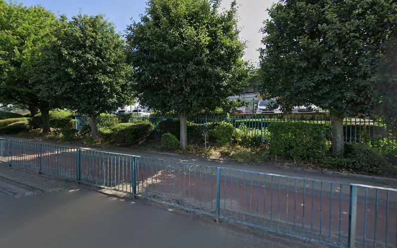 Salford Oral Surgery - Dental clinic in Salford