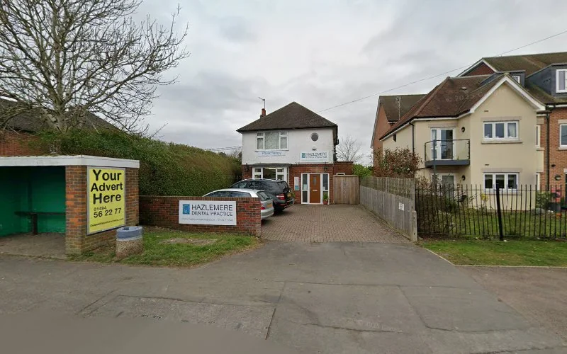 Cutting Barbara - Dental clinic in High Wycombe