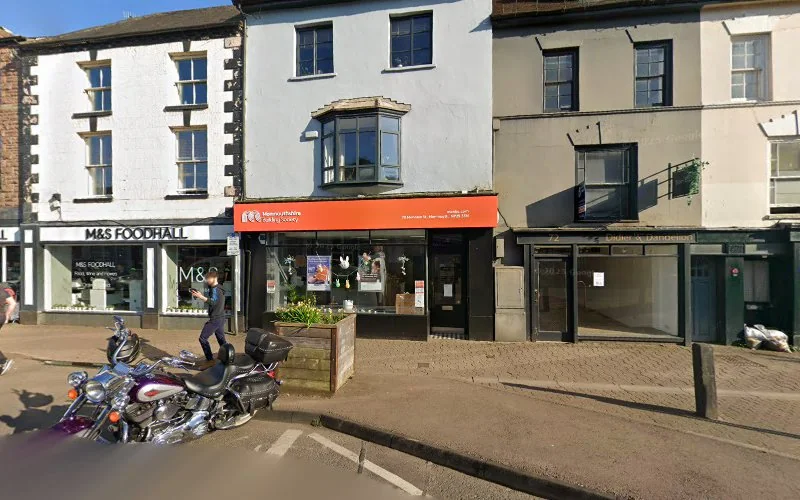 Seddon Dental Implants - Dental clinic in Monmouth