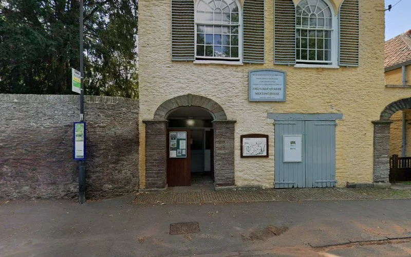 Piros A - Dental clinic in Bristol