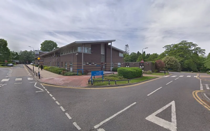 Riccarton Dental Surgery - Dental clinic in Currie