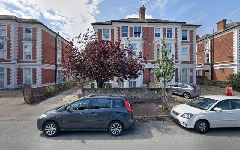 Maloney Dr J H - Dental clinic in Eastbourne