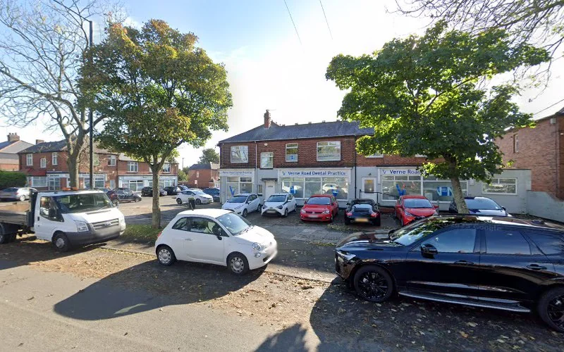 Assan O - Dentist in North Shields