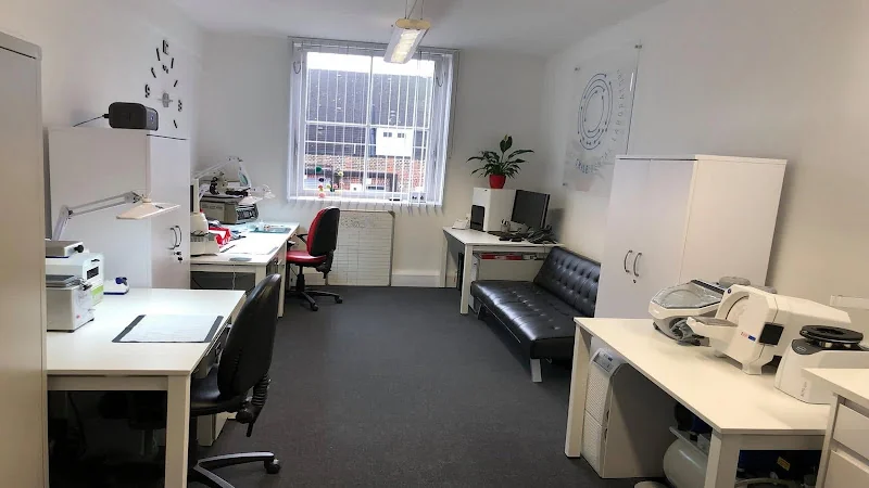 Smile Dental Laboratory Ltd - Dental laboratory in Ipswich