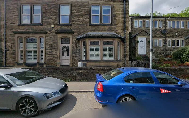 Gregory P F - Dental clinic in Huddersfield