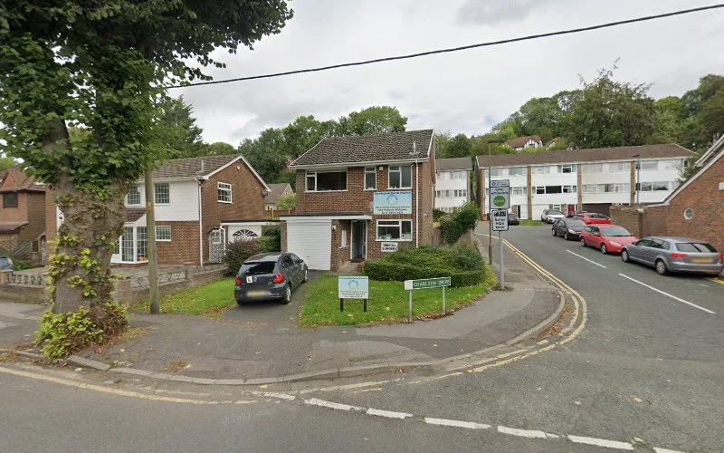 Sunningvale Dental Practice - Dental clinic in Westerham