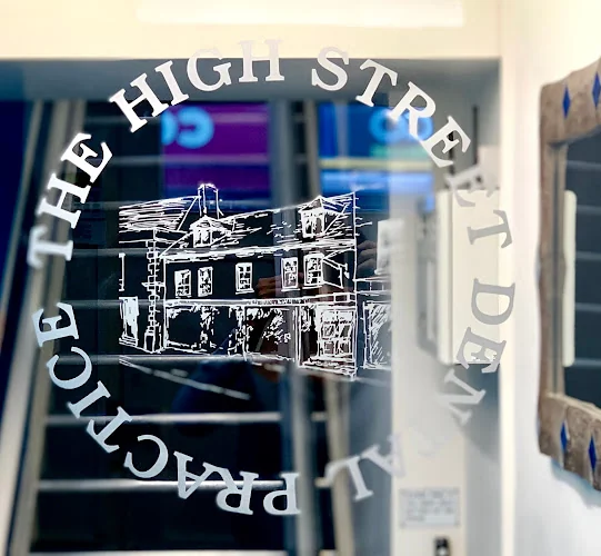 The High Street Dental Practice - Chippenham - Dental clinic in Chippenham