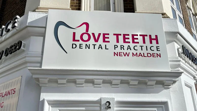 Love Teeth Dental - New Malden - Dental clinic in New Malden