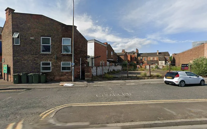 B & R Dental Care - Dental clinic in Goole