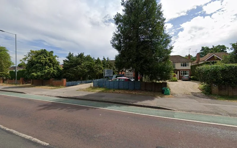 Puresmile Earley Dental Practice - Dental clinic in Reading