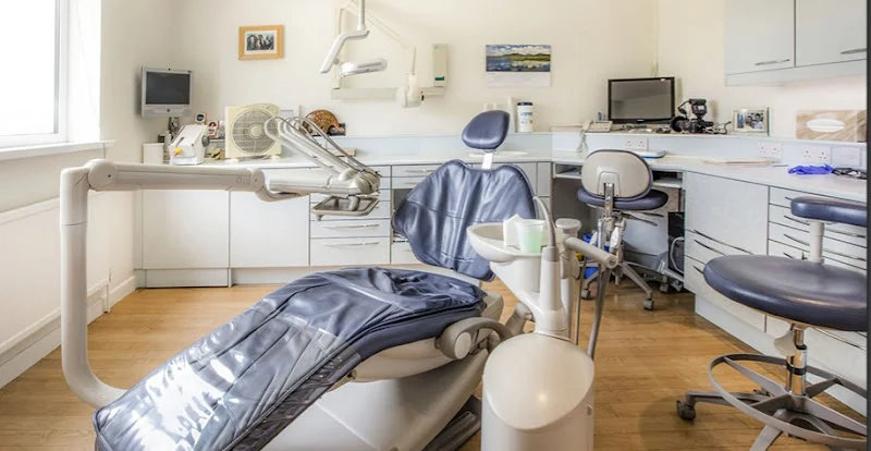 Dentist Stroud - Fourways Dental Surgery - Dentist in Stroud