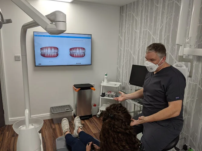 The Dental Lounge - Cosmetic dentist in Cheadle