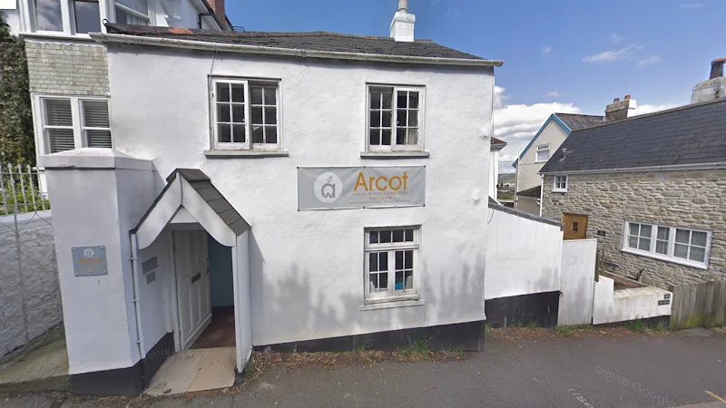 Arcot Dental Practice - Dental implants periodontist in Lyme Regis