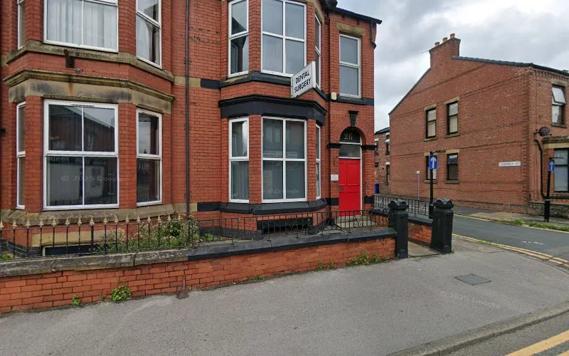 Mr DJ Griffiths & Associates - Dental clinic in Leigh