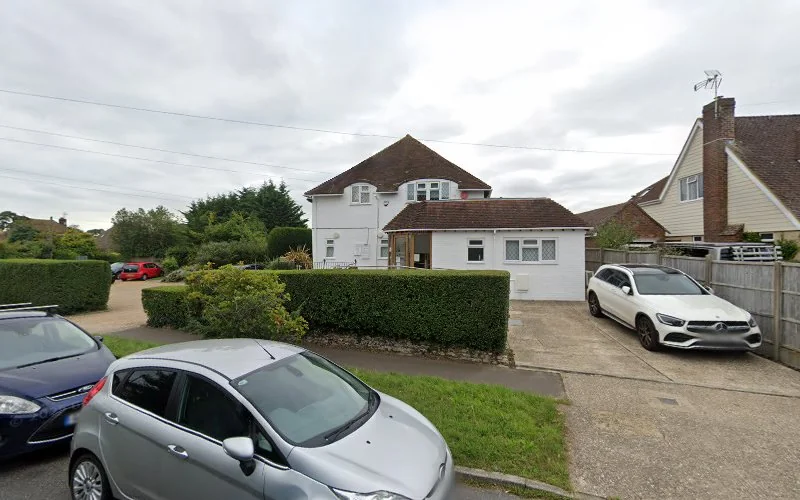 Pickering R - Dental clinic in Littlehampton