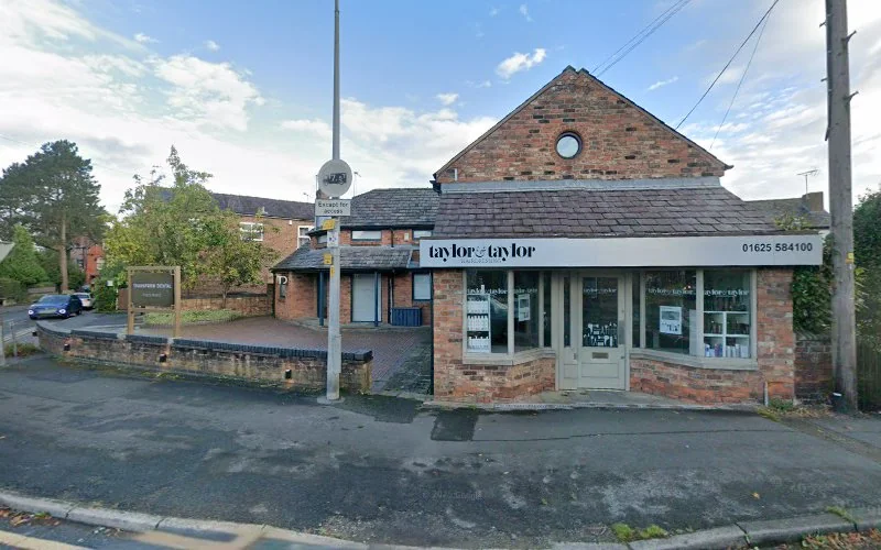 Emergency Dentist Cheshire - Emergency dental service in Wilmslow