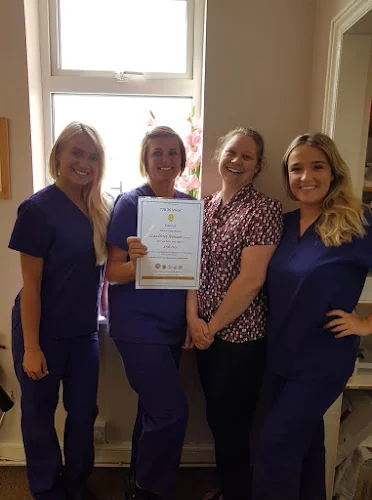 Carlton House Dental Practice - Dental clinic in Leicester