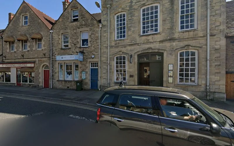 Mr A Baboolal - High Street Dental Practice - Dental clinic in Witney