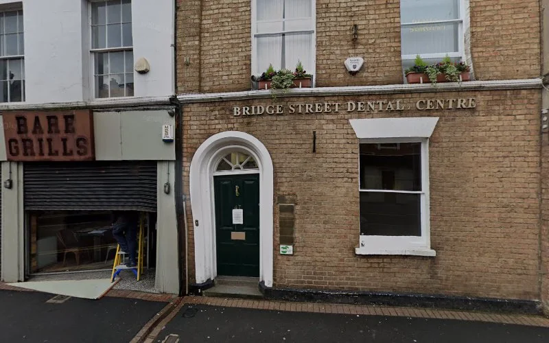 Cross Dr w G S - Dental clinic in Taunton