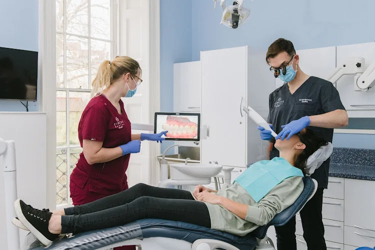 Circus Dental - Dental clinic in Bath