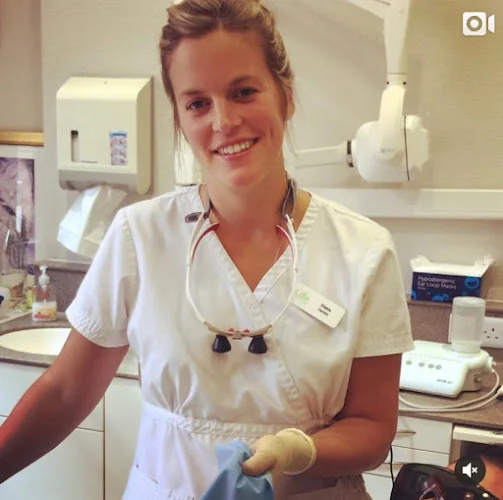 Life Dental & Wellbeing - Dental clinic in Exeter