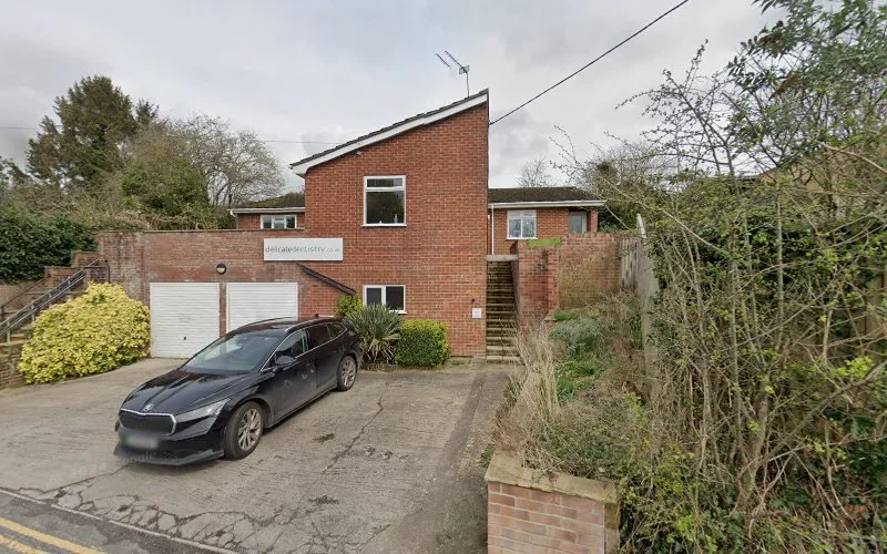 Delicate Dentistry - Dental clinic in Westbury