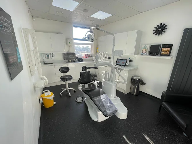 24/7 Emergency Dentist Manchester - Dental clinic in Manchester