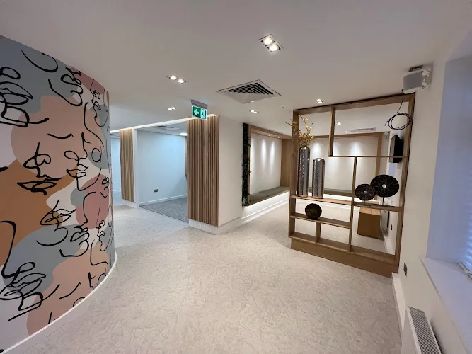 Invisalign Leamington Spa - Cosmetic dentist in Leamington Spa