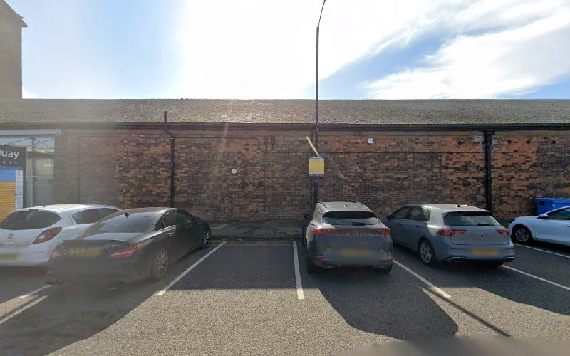 Waterside Dental Care - Dental clinic in Dundee