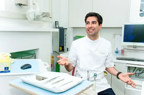 Dr Richard Clinics London - Dentist in London